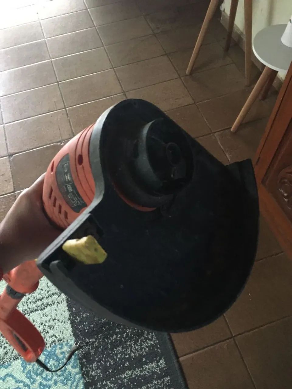 Black+Decker GL300 Grass Trimmer.64962677310083121