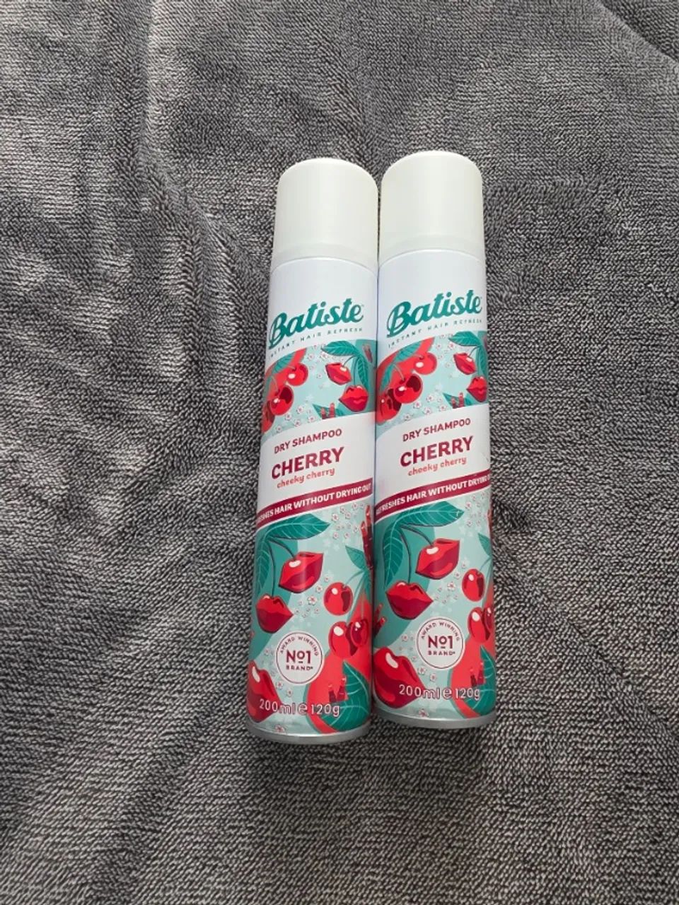 Kit com 2 Batiste Xampu a seco - dry shampoo cherry cereja 