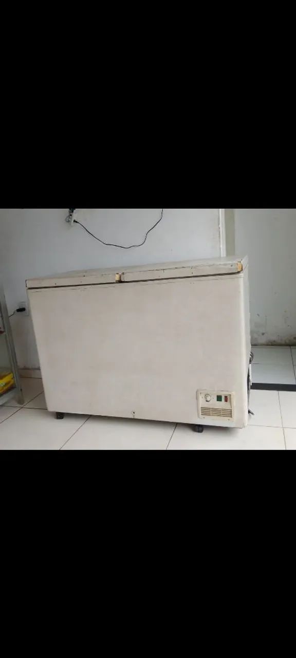 Vendo freezer em bom estado!