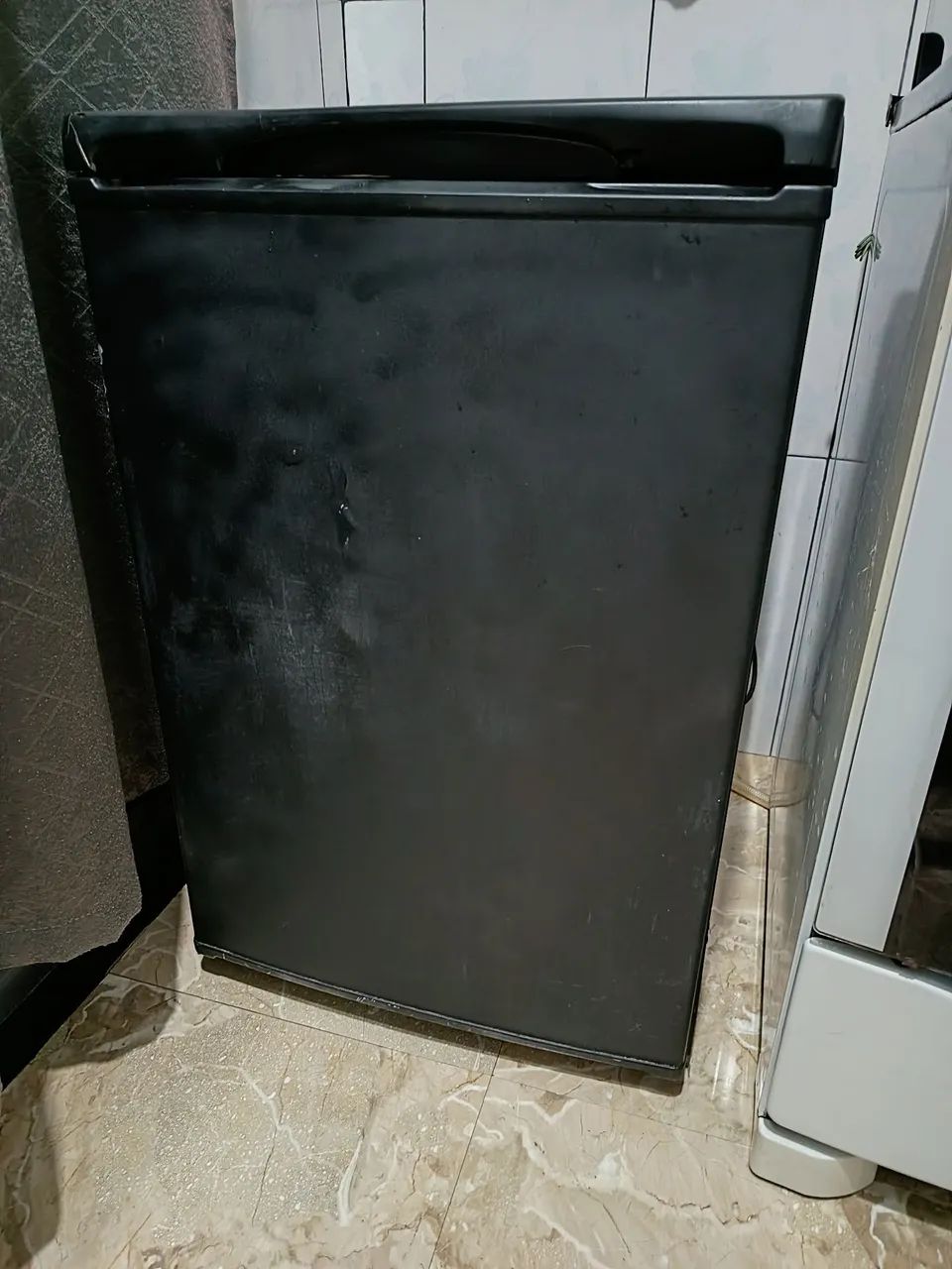 Vendo frigobar Consul. Funcionando perfeitamente. Bivolt. - Foto 3