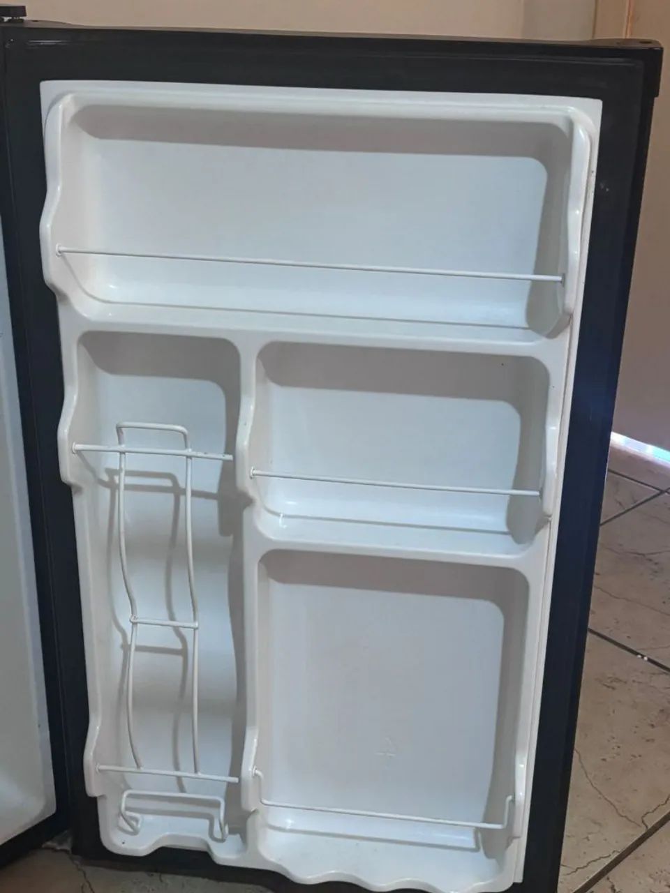 Frigobar Midea  - Foto 2
