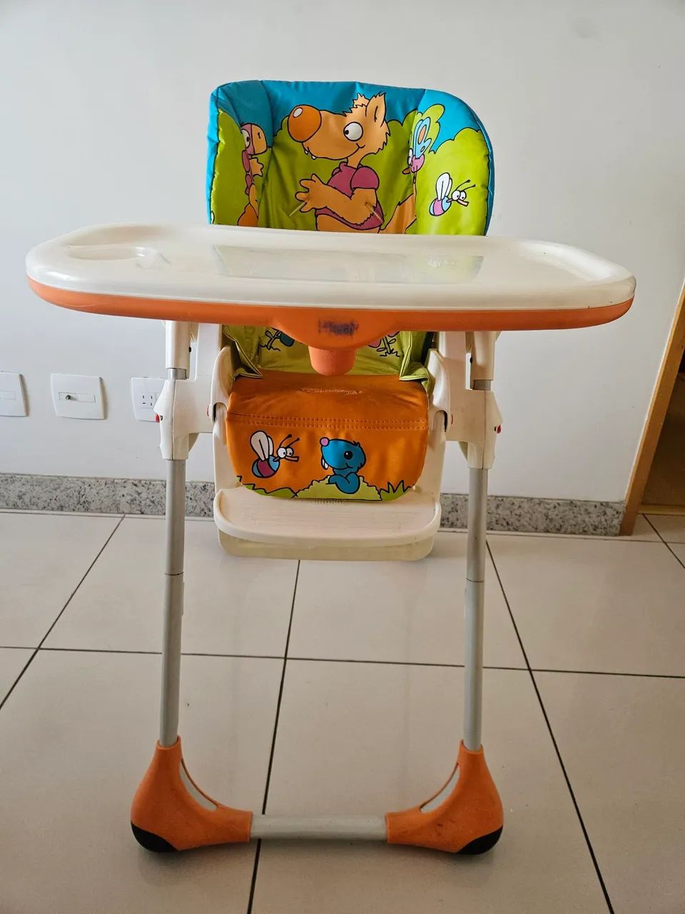 Cadeira Chicco Polly em ótimo estado