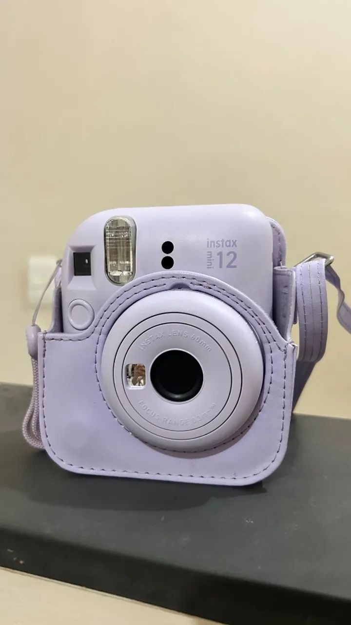 Câmera instax mini 12 - semi nova  - Foto 2