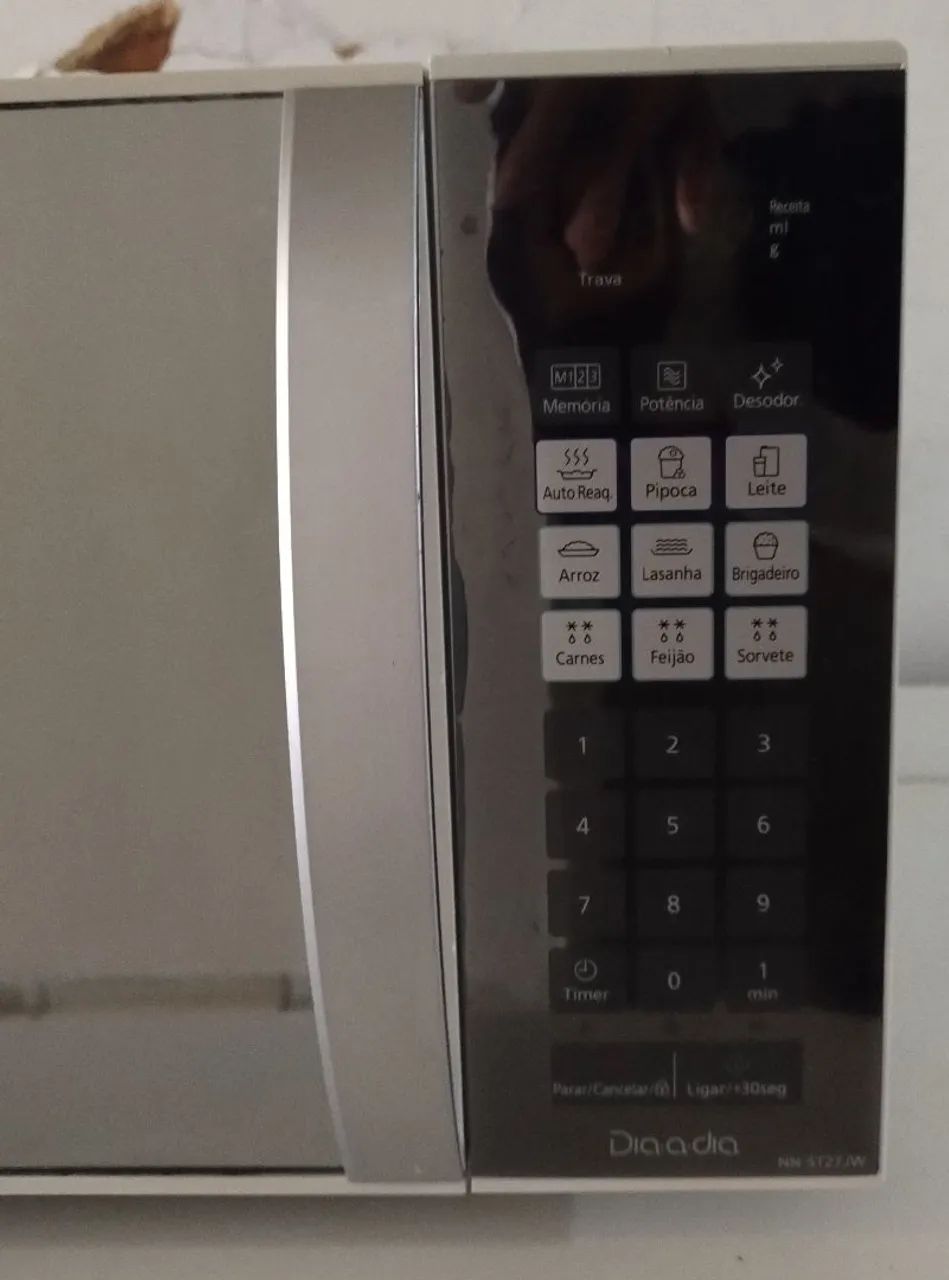 Microondas Panasonic | 20L | 220V - Foto 2