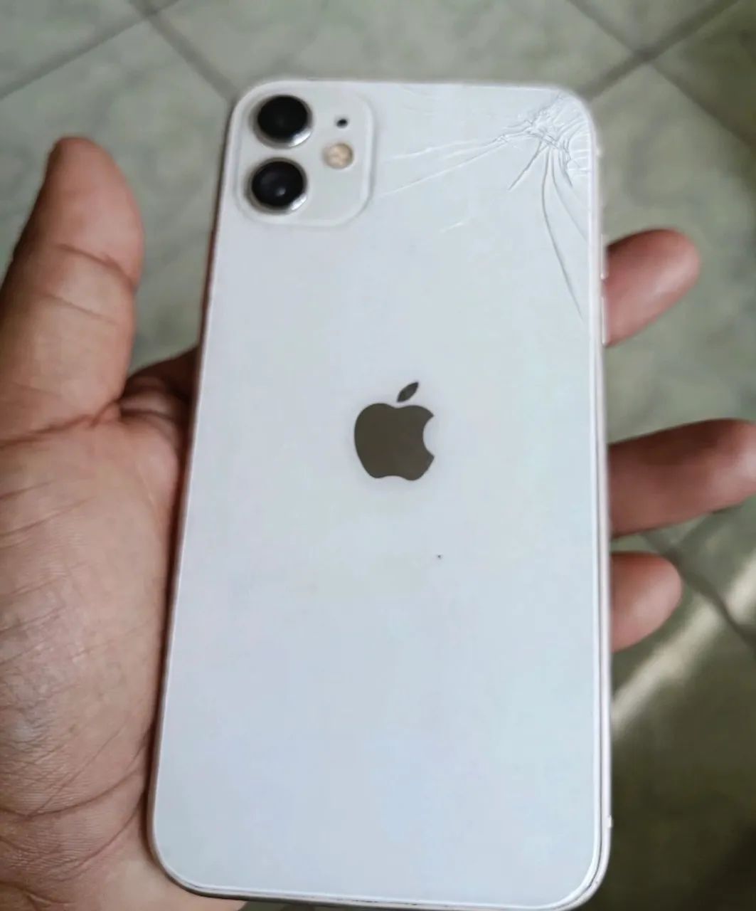Vendo ou troco iPhone 11 128 gb  - Foto 4