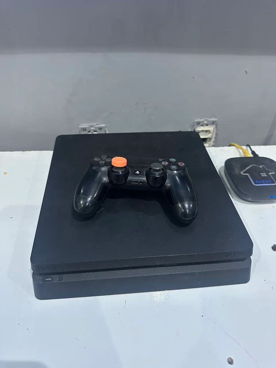 PlayStation 4 slim  - Foto 2