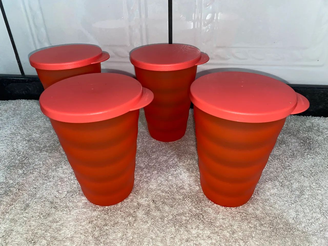 Tupperware copos c/ tampas - Foto 3