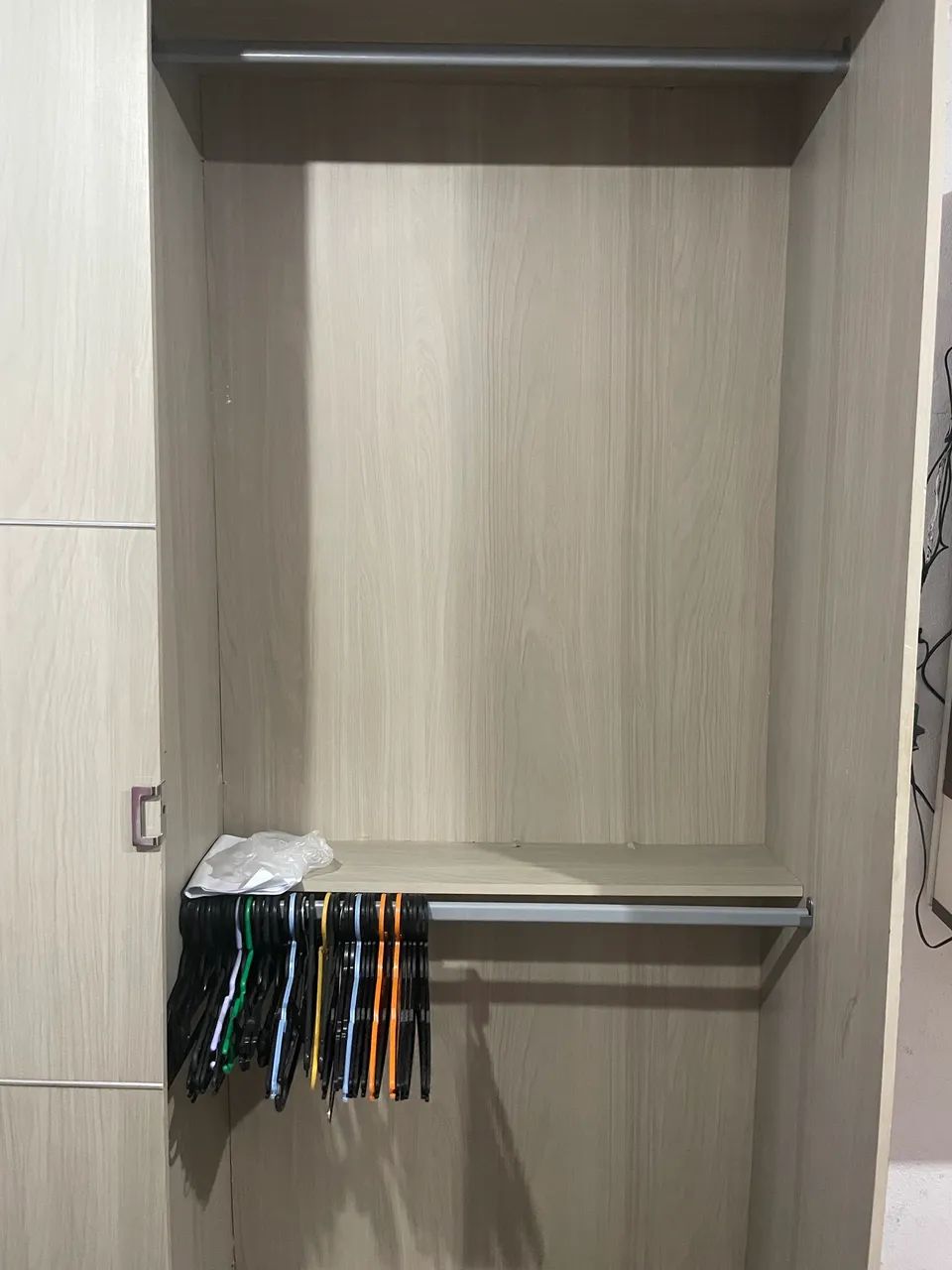 Guarda-roupa - Foto 2