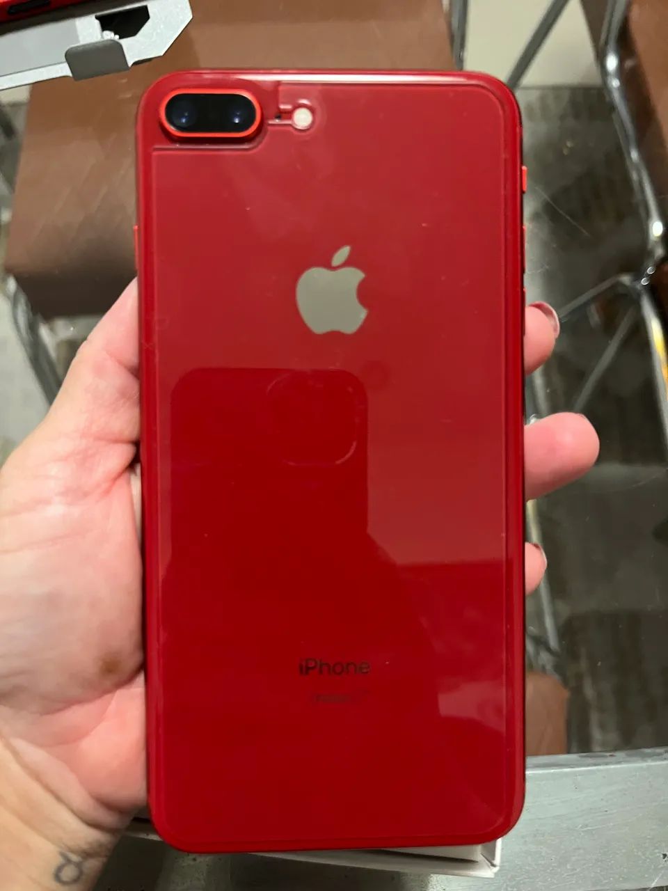 iPhone 8 Plus