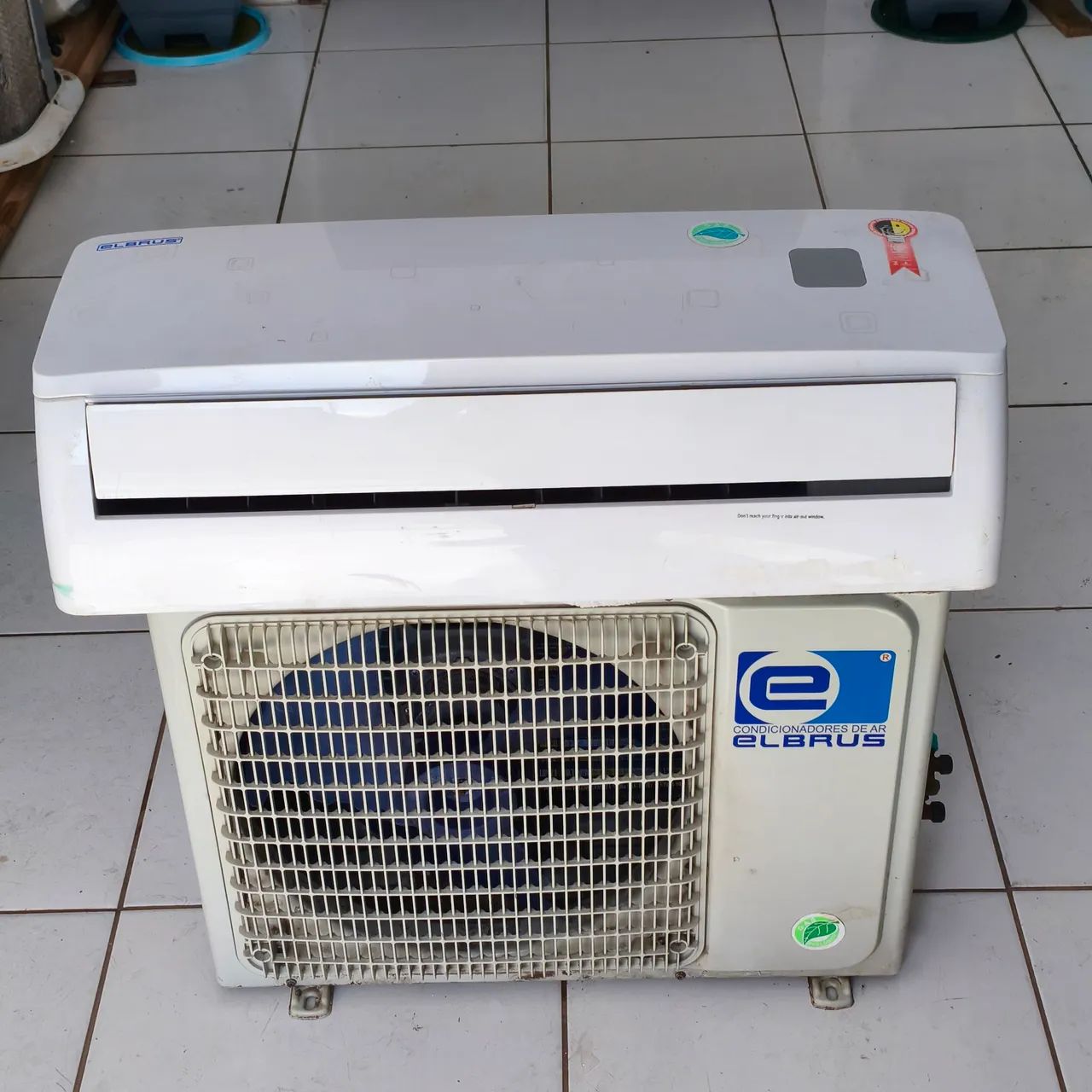 Ar condicionado Elbrus 12 BTUs 