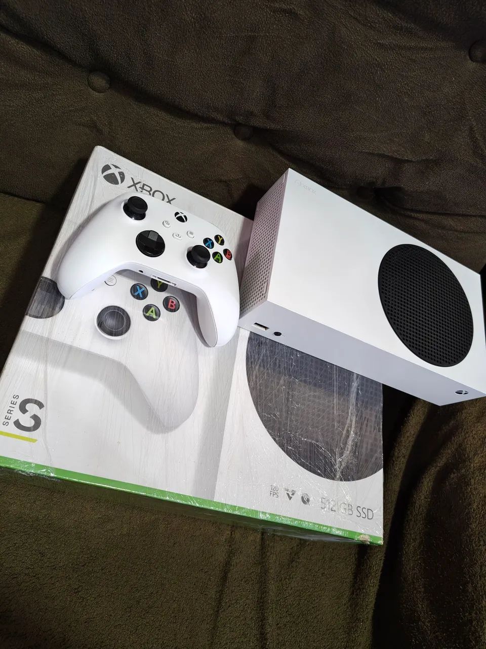 Xbox séries s na caixa e com jogos  - Foto 2