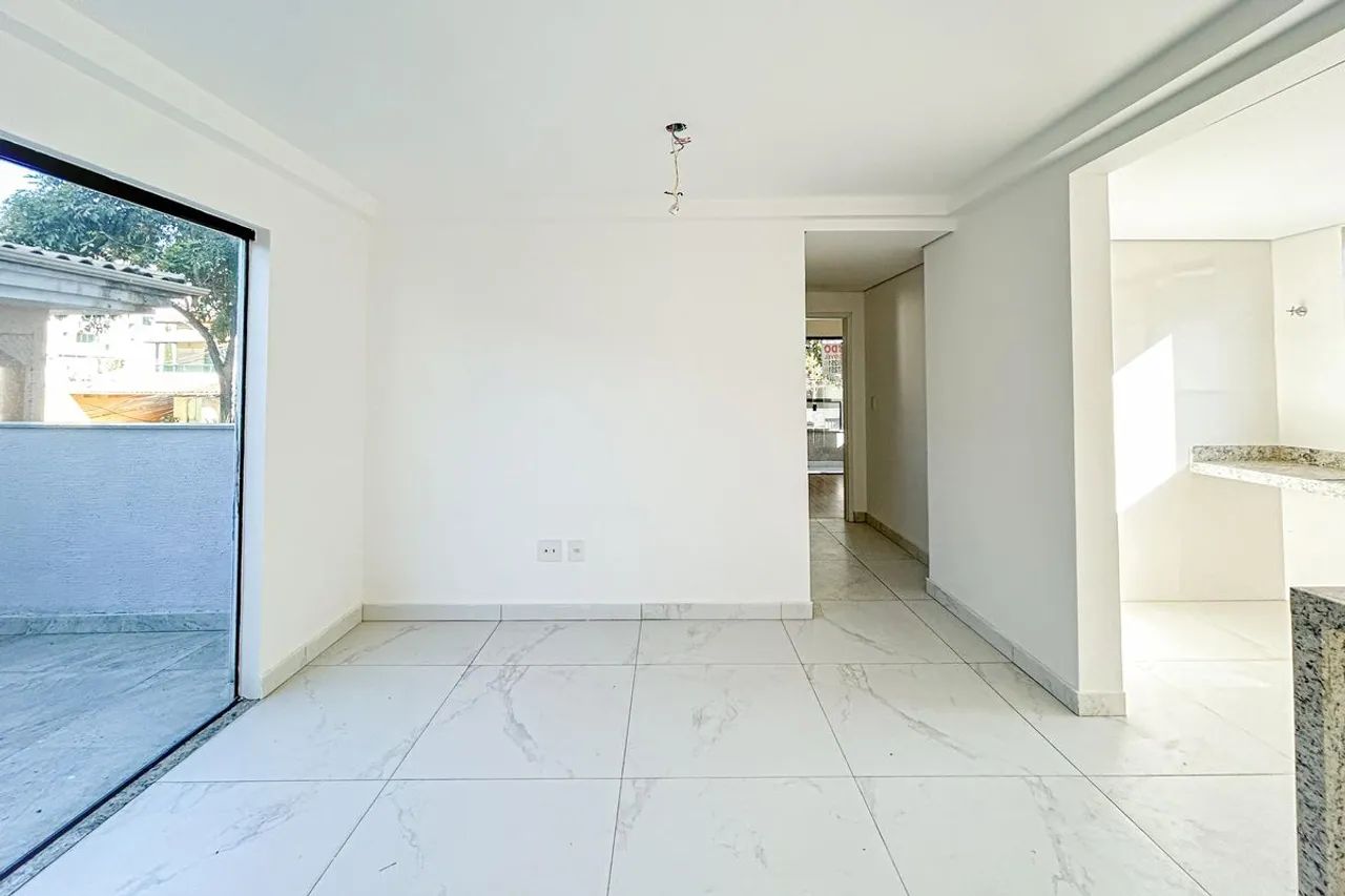 Apartamento à Venda - Cabral, 2 Quartos, 138 m2