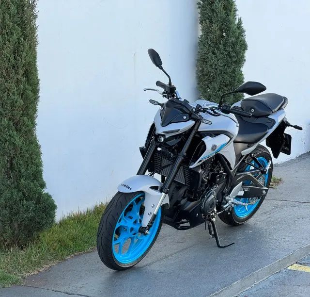 YAMAHA MT-03 CONNECTED ABS 2026 - Foto 4