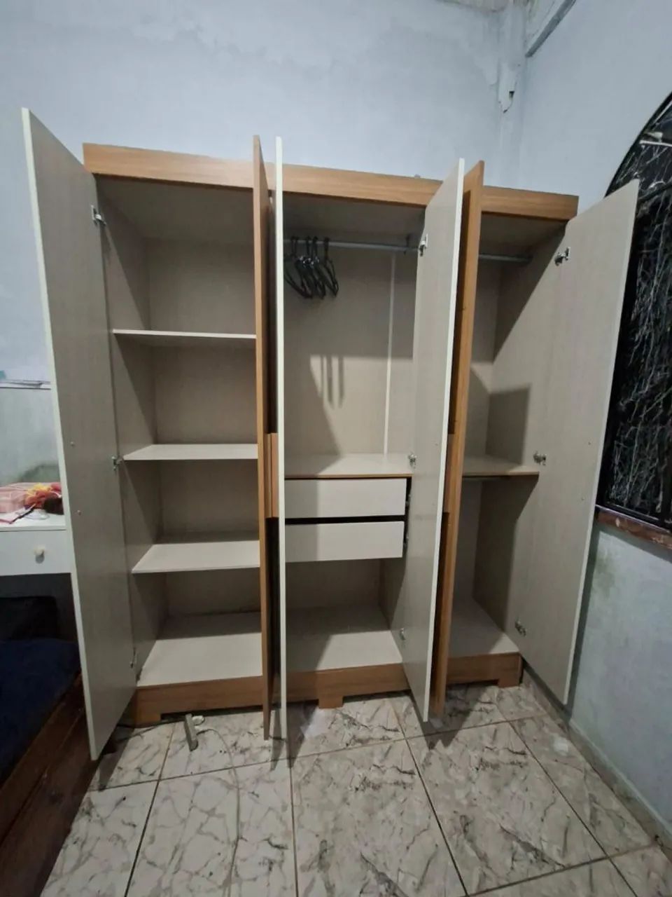 Guarda Roupa Grande - Foto 2