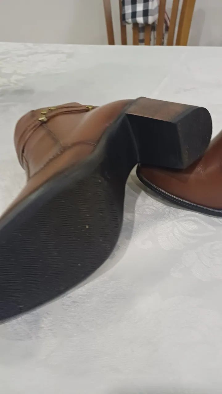 BOTA FEMININA COURO LEGÍTIMO  - Foto 5
