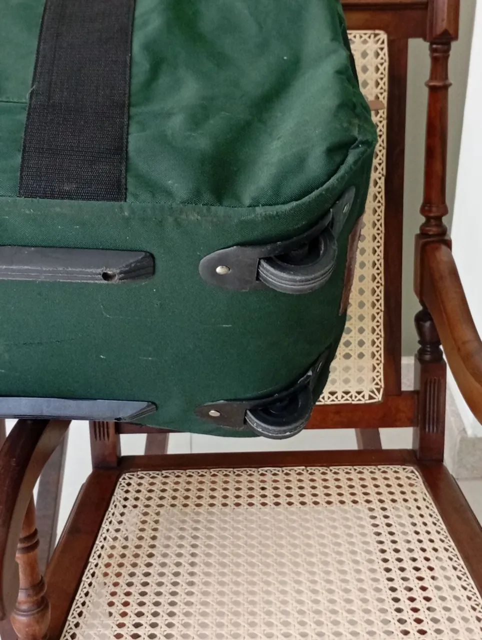 Mala bolsa para viagem com rodinhas - Foto 4