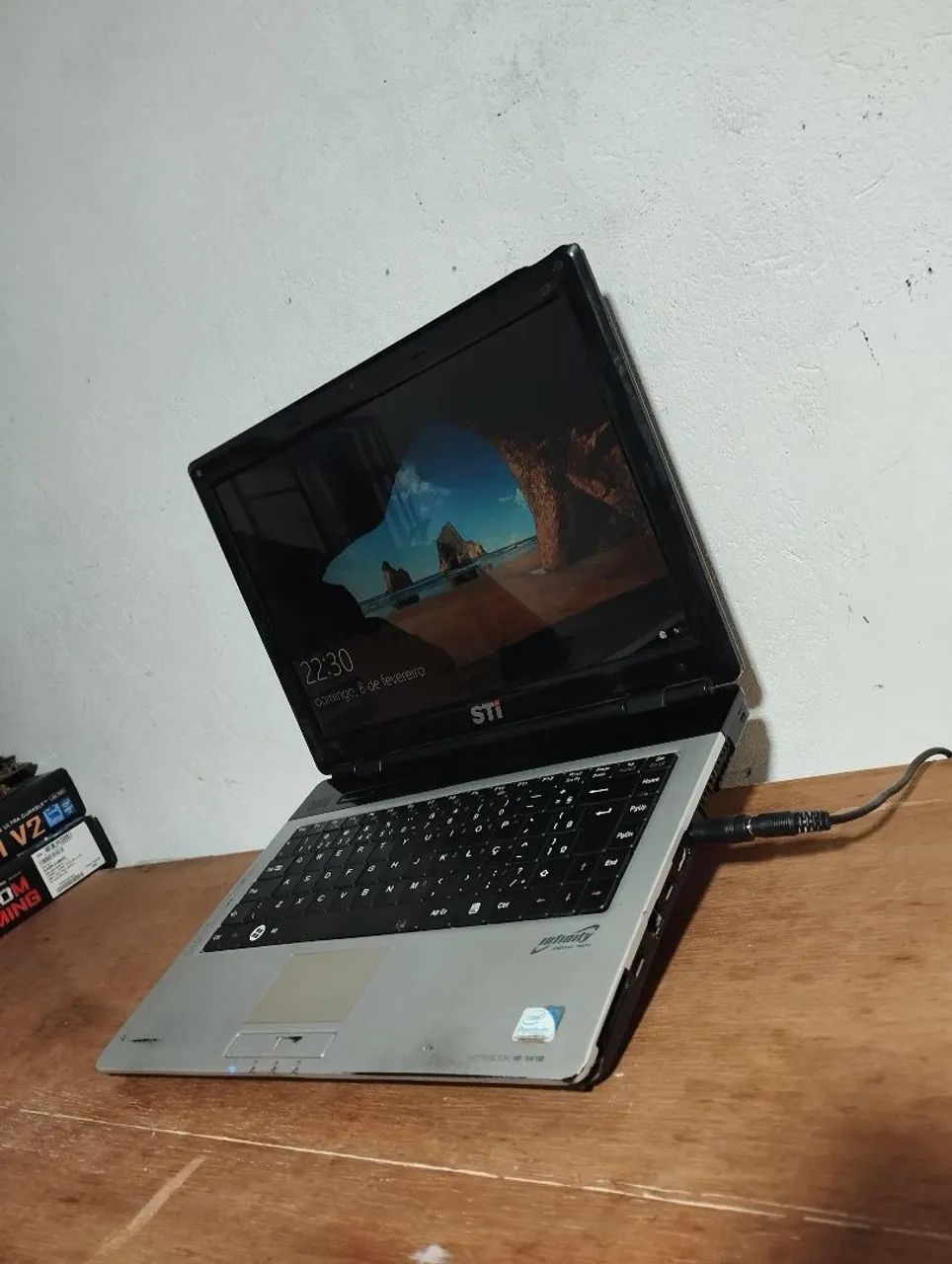 NOTEBOOK 4GB ACEITO CARTÃO DO GARANTIA 280$ - Foto 3