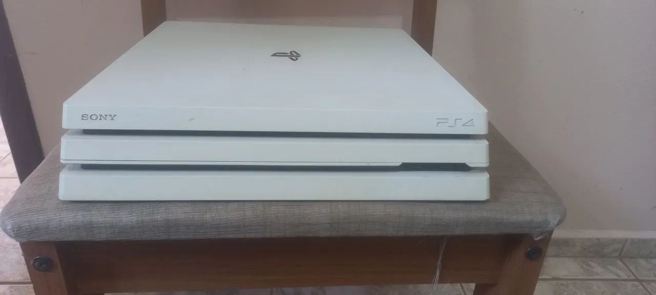 Ps4 pro branco 1tb  - Foto 2