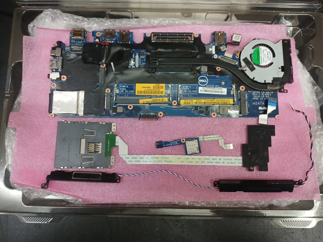 Placa-mãe Dell Latitude E7250 + Kit de componentes FUNCIONANDO - Foto 3