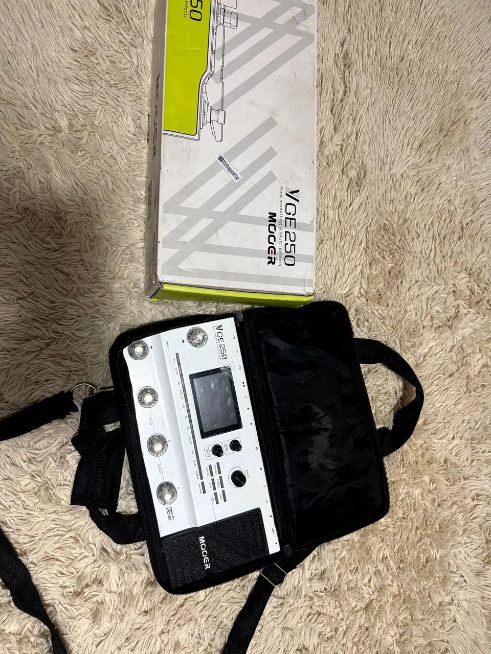 Pedaleira Mooer GE250 OPORTUNIDADE - Instrumentos musicais