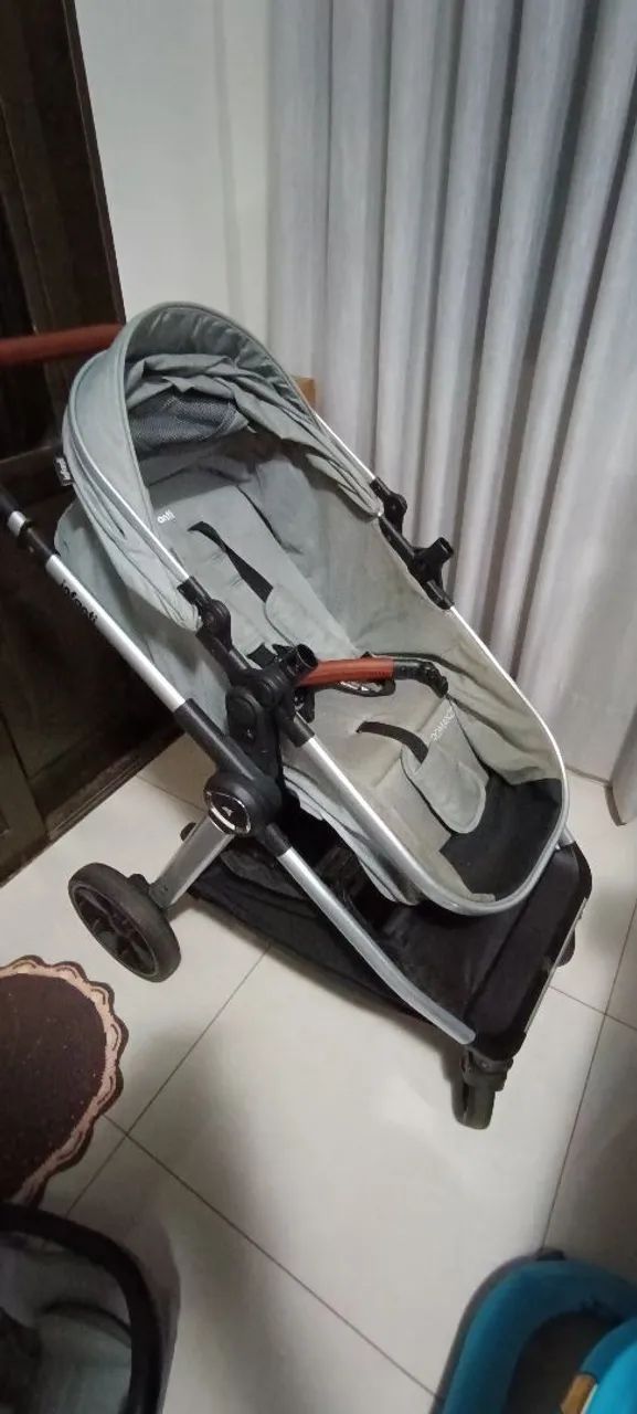 Carrinho de bebê três em 1- Moisés, bebê Confort e cesto.  - Foto 3
