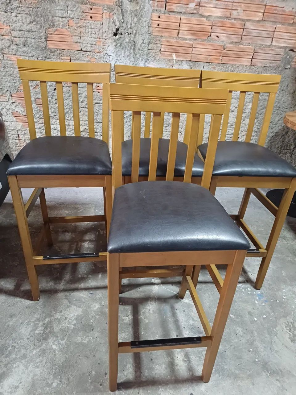 Cadeirão ( banquetas)