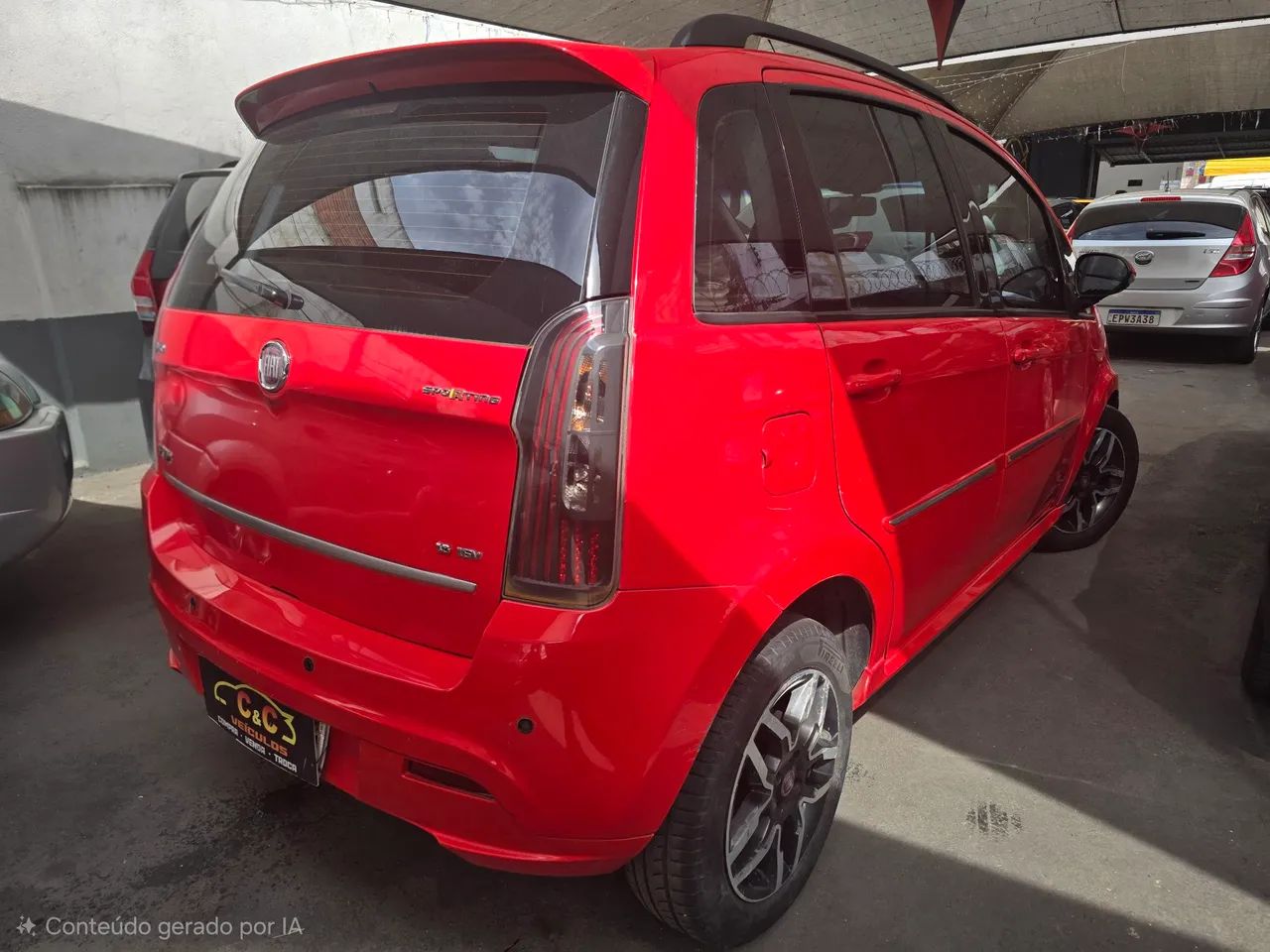 Fiat Idea Sporting Dualogic 1.8 Flex 16V 5P 2012 - Foto 5