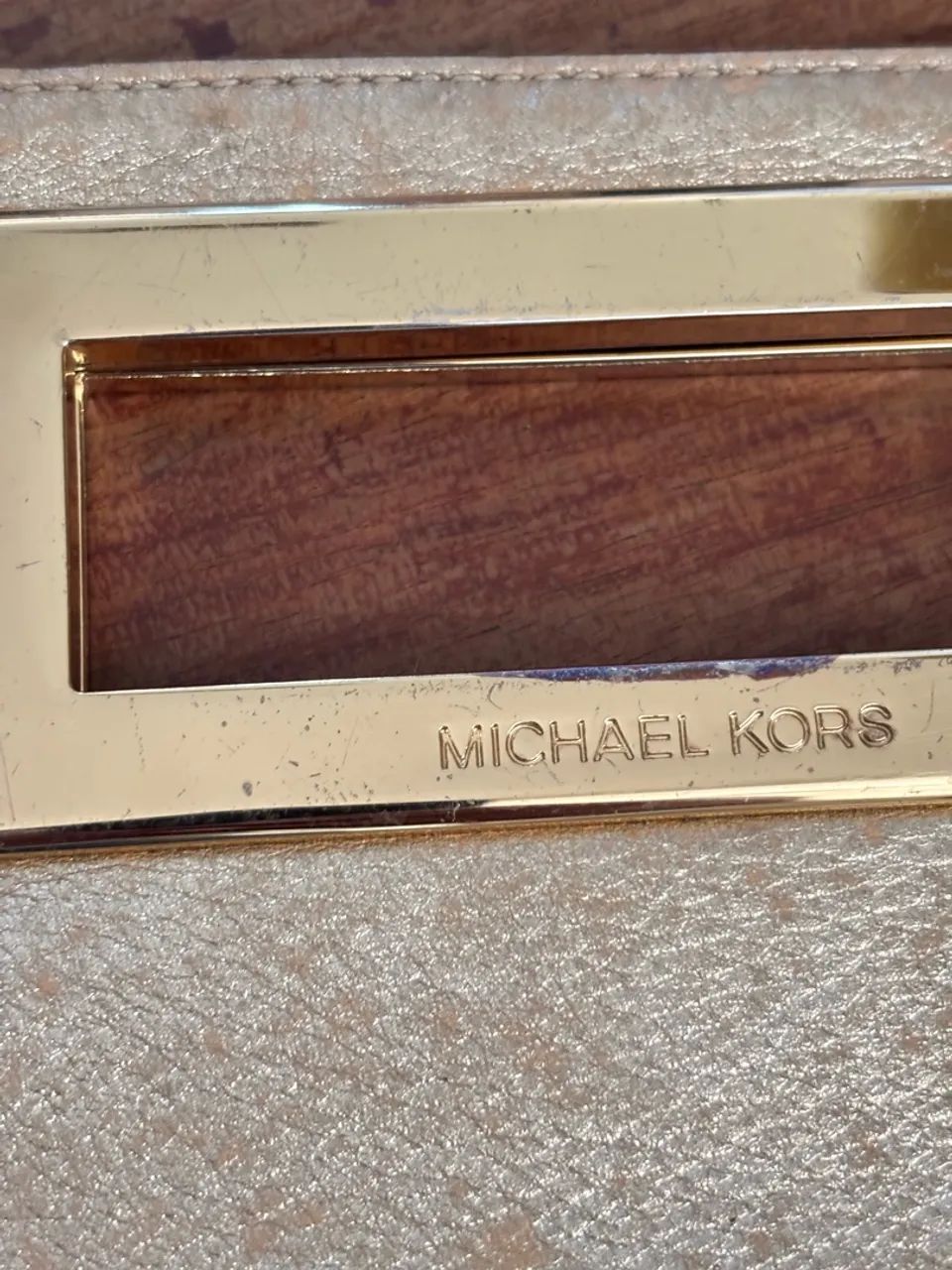 Michael Kors Clutch Dourada  - Foto 2
