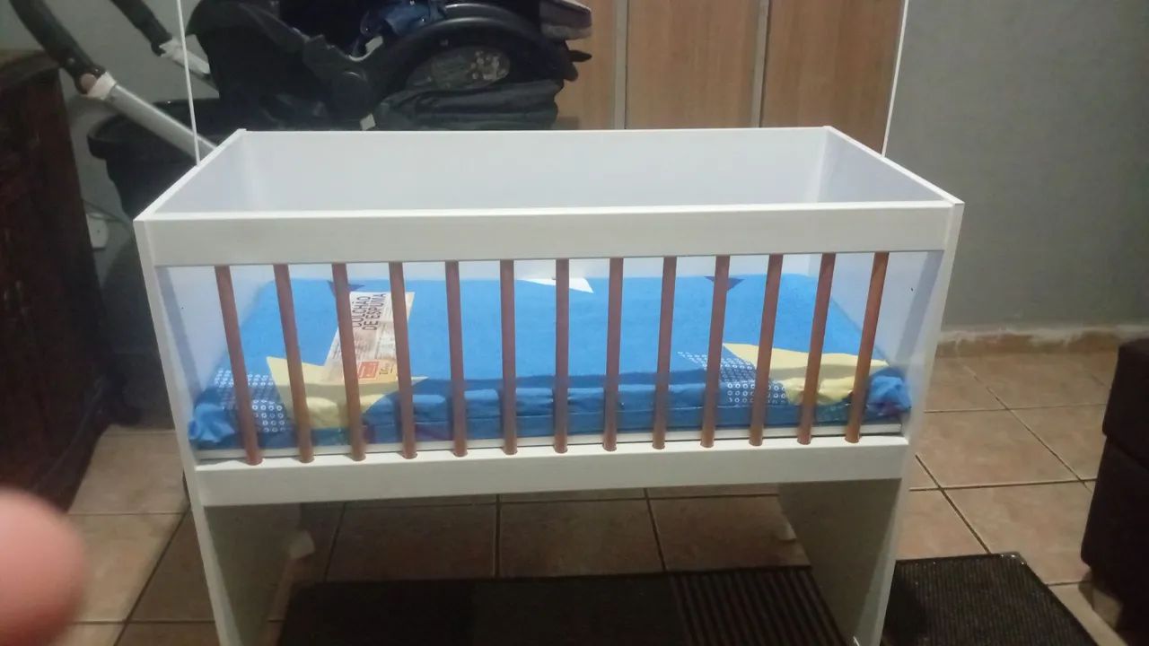 Vendo mini berço 
