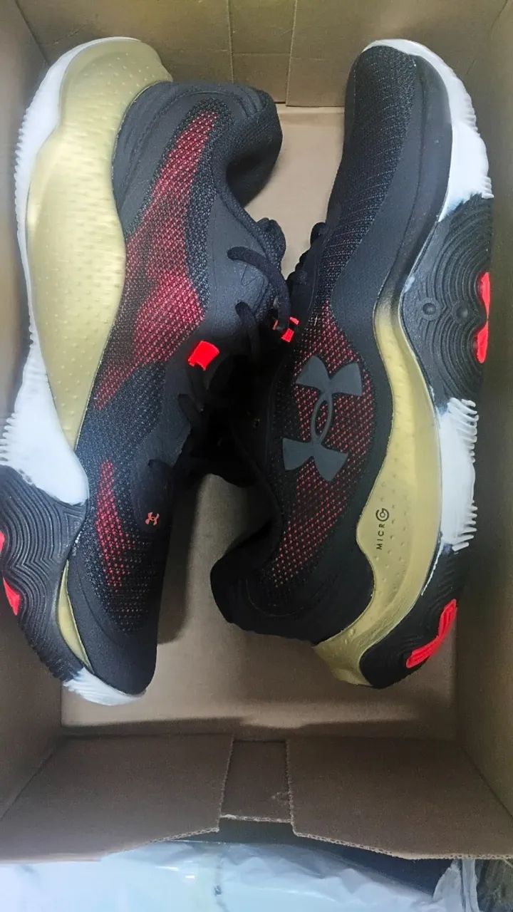 Tenis under armour buzzer 2