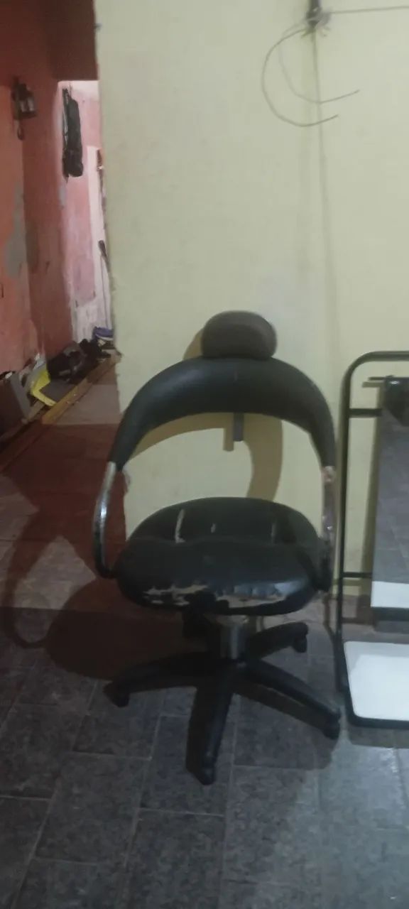 Bancada e Cadeira de Barbeiro  - Foto 3