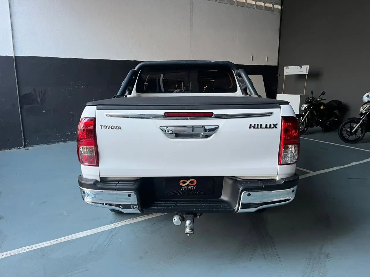 Toyota Hilux CD SR 4X4 2.8 TDI Diesel Aut. 2024 - Foto 5