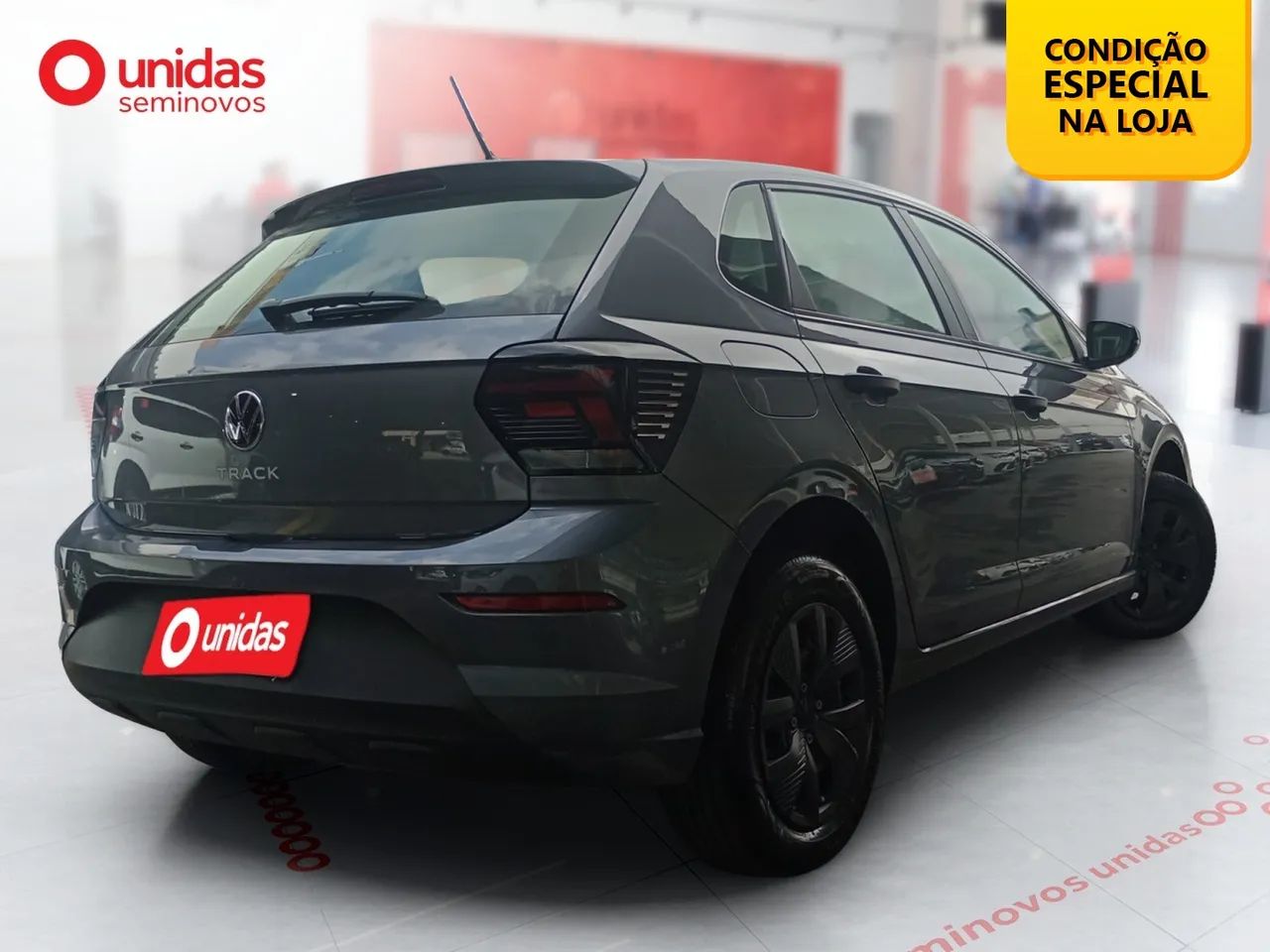 Volkswagen Polo Track 1.0 Flex 12V 5p, foto 5 de 15