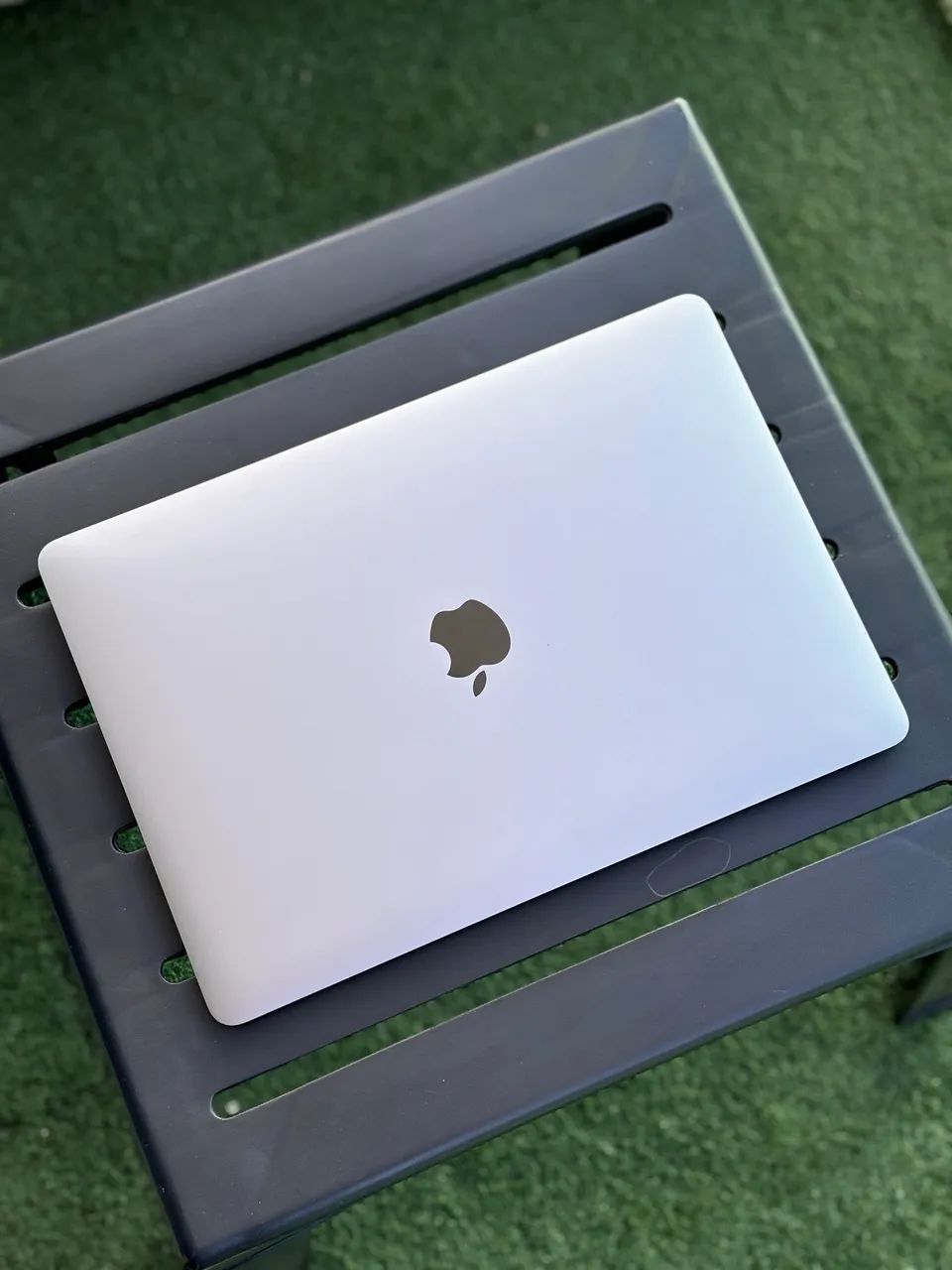 Macbook