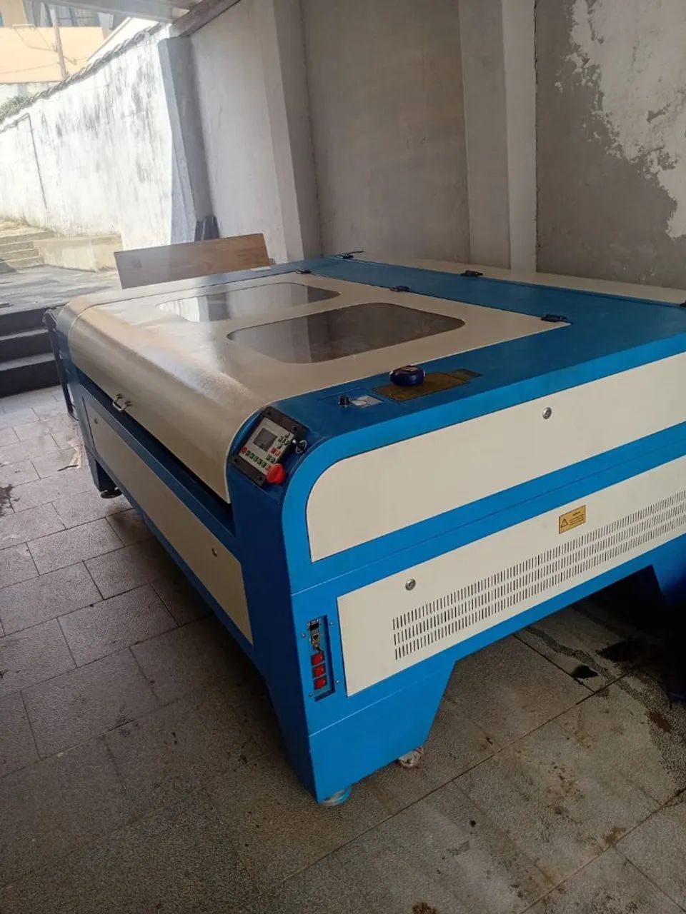 Máquina de corte a laser CO2