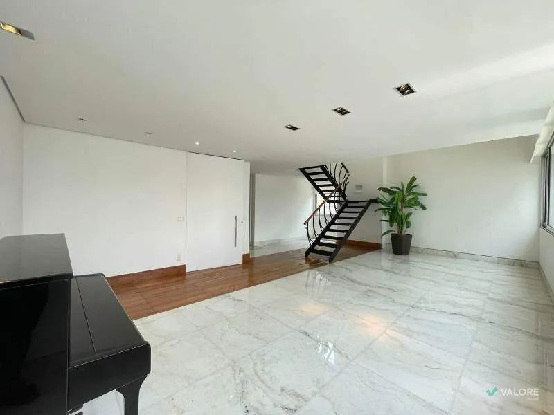 Cobertura à venda, 4 quartos, 575m² de área na Savassi. - Foto 3