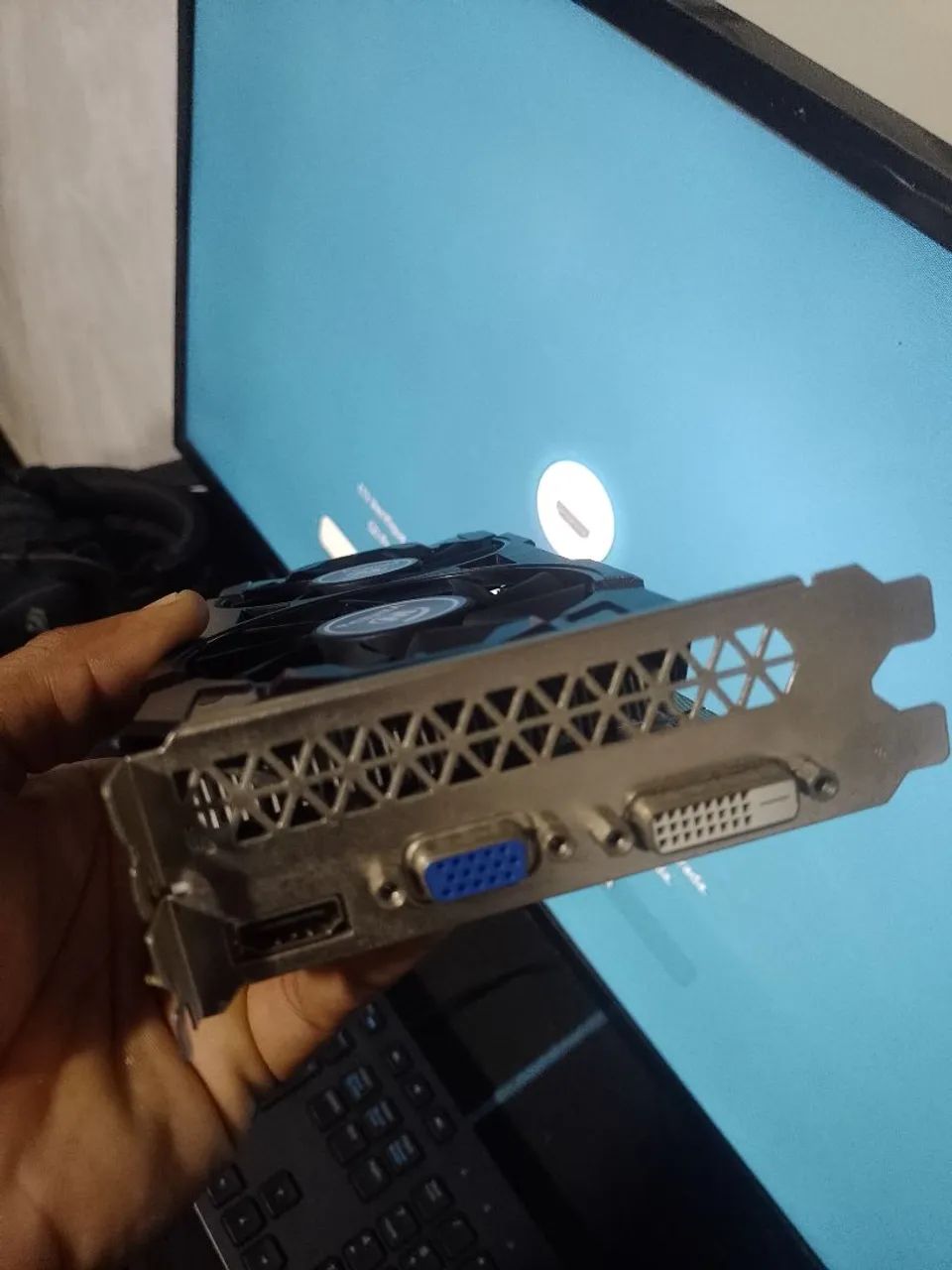 Placa de vídeo GTX 950 2gb(Defeito) - Foto 2