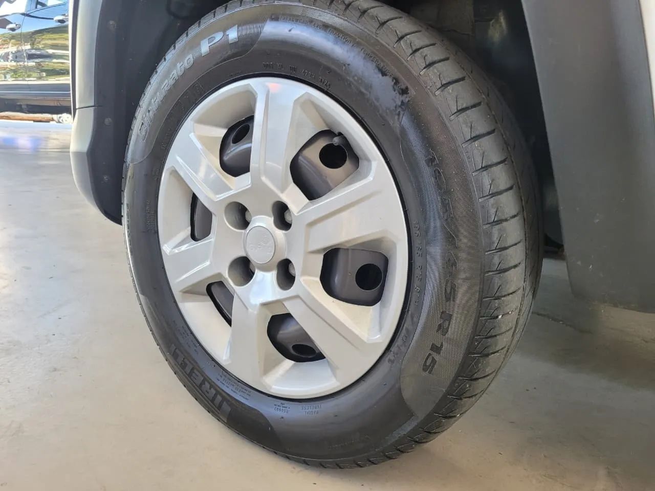 Fiat Strada Endurance 1.3 Flex 8V CS 2025 - Foto 3