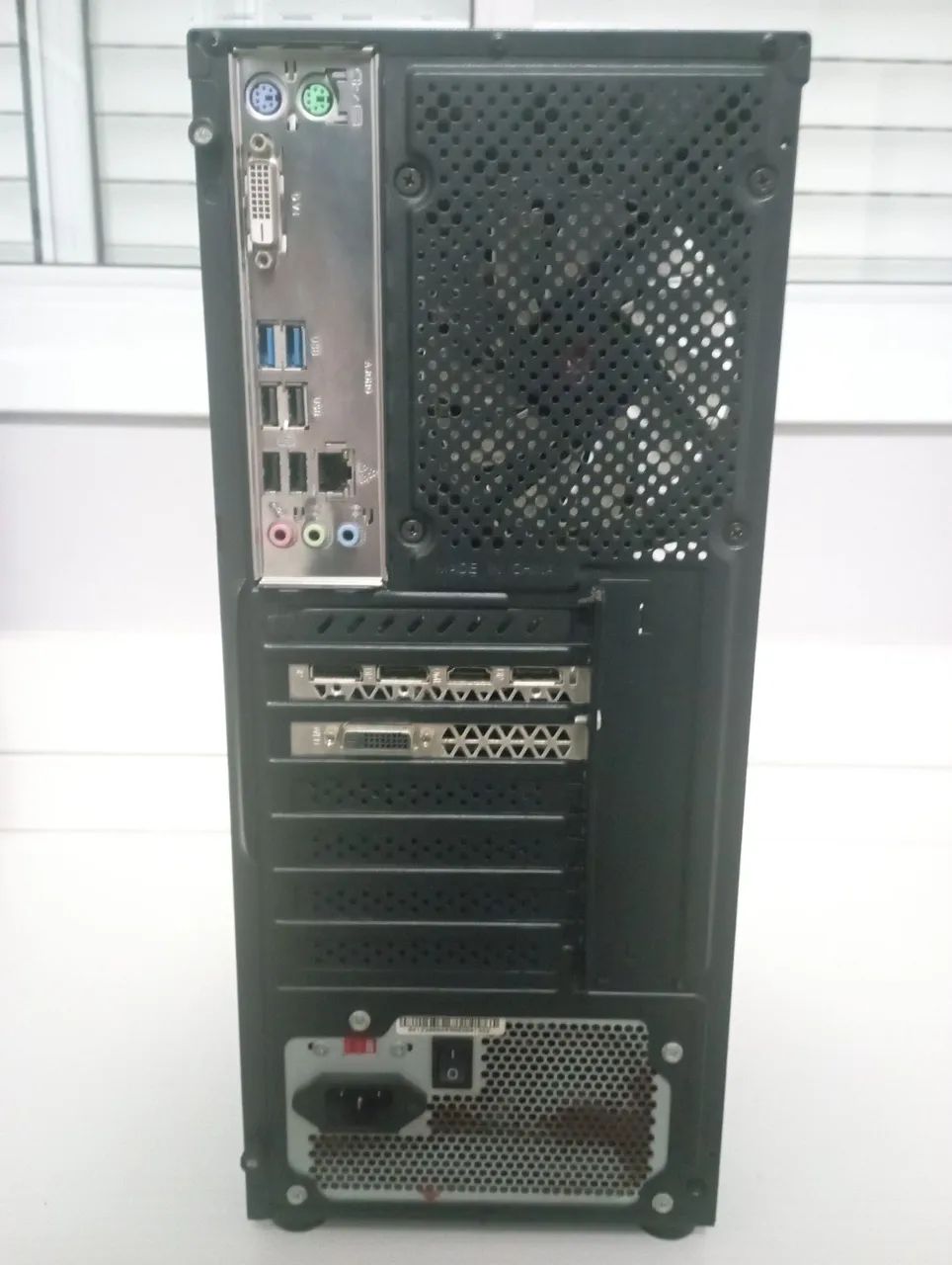 PC Gamer RX 580 8GB + SSD 512GB / i3 7ª Gen / 8GB RAM HyperX - Foto 4