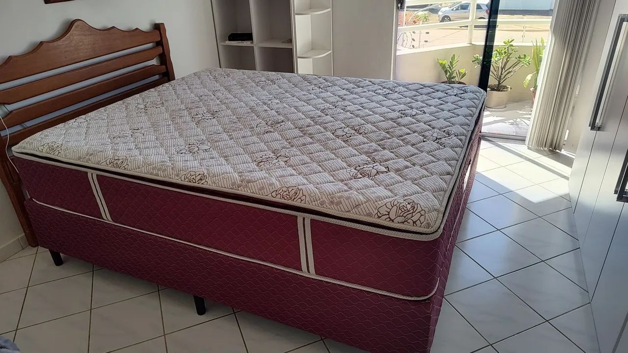 Cama box Queen