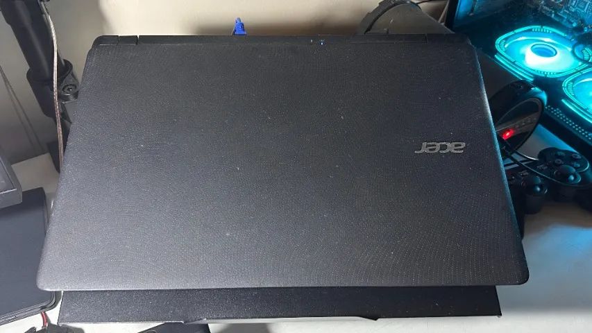 Notebook Barato Acer Aspire ES1 533 - Foto 2