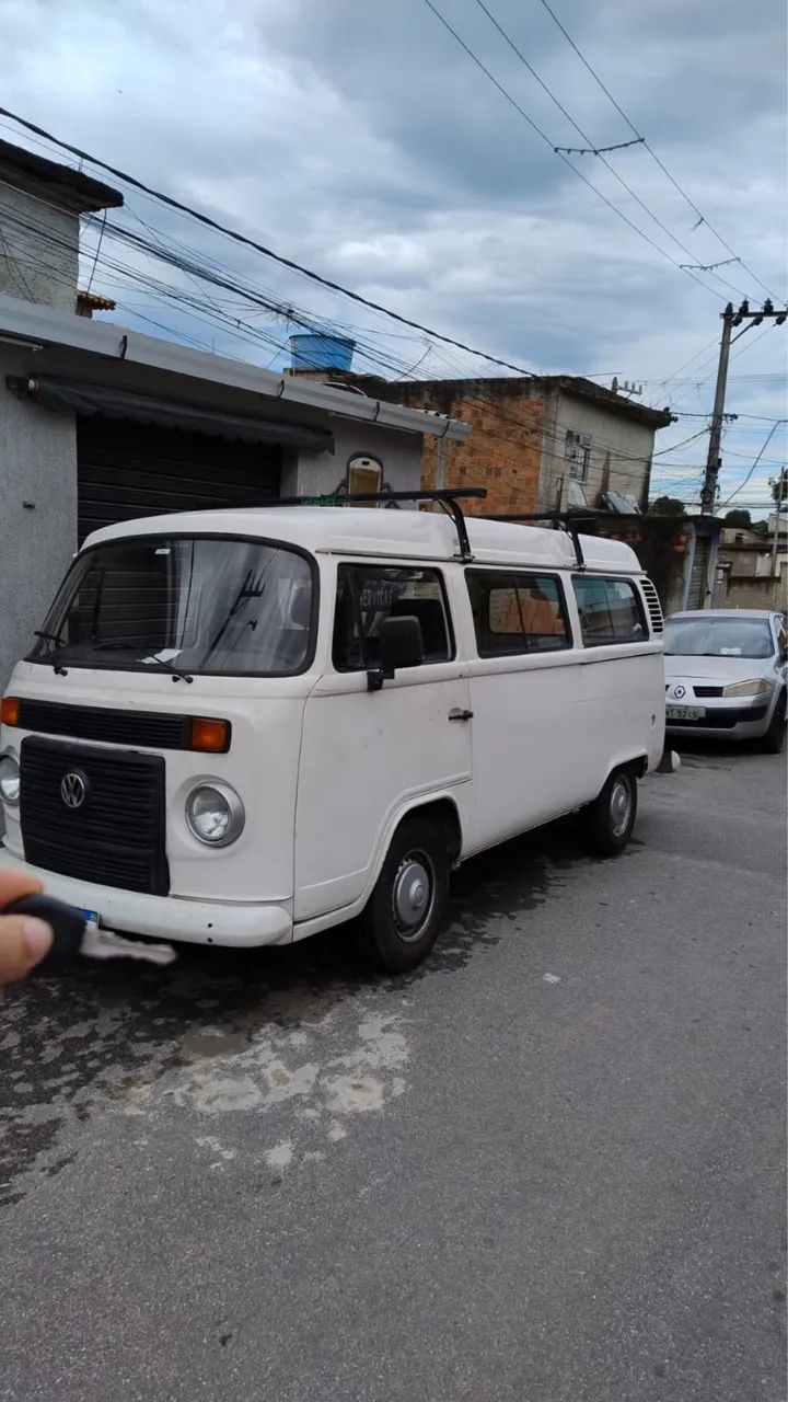 Volkswagen Kombi Kombi Lotação 1.4 Mi Total Flex 8V 2010