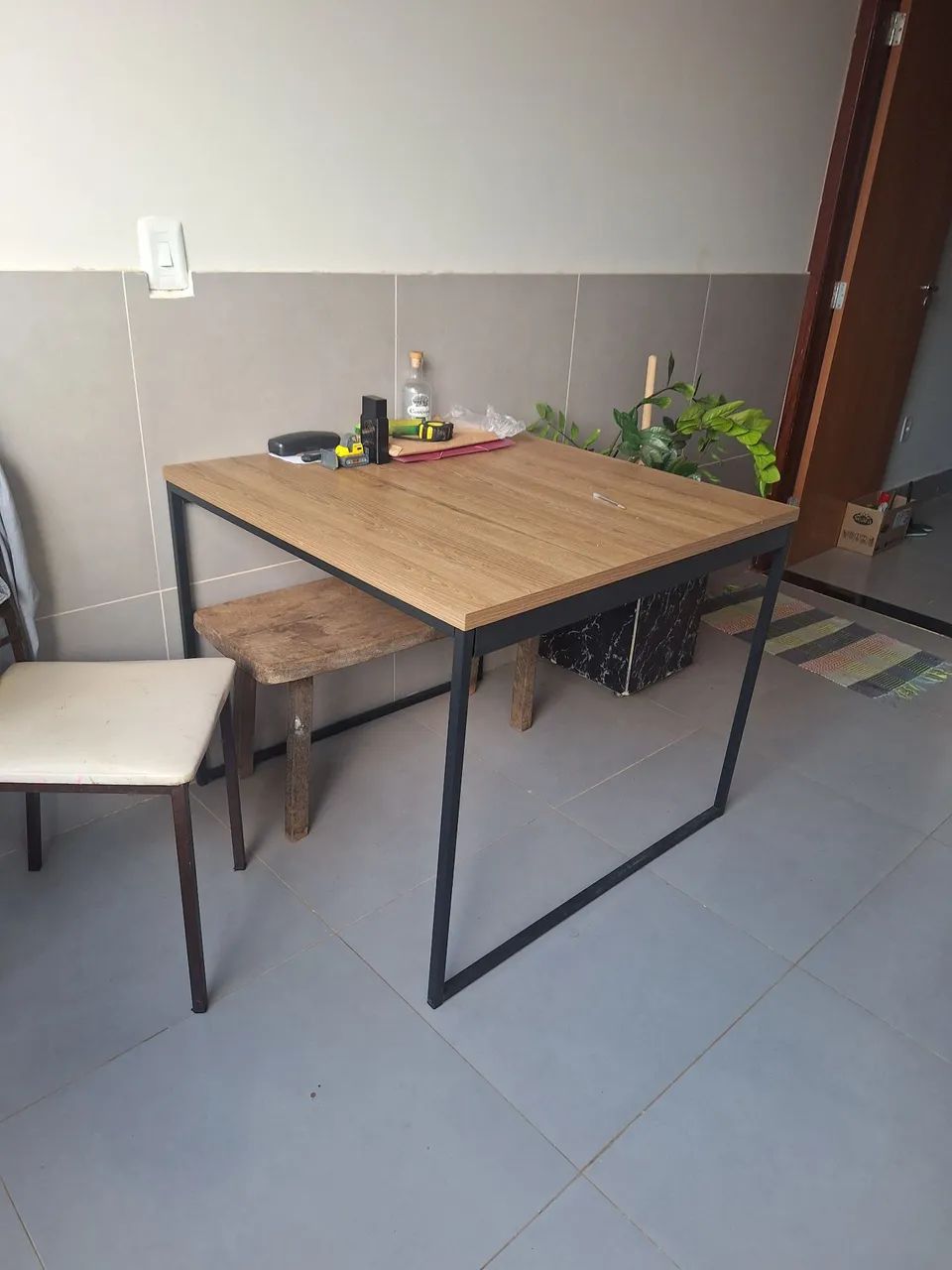 Mesa quadrada medidas. 90 cm por 90 cm - Foto 4