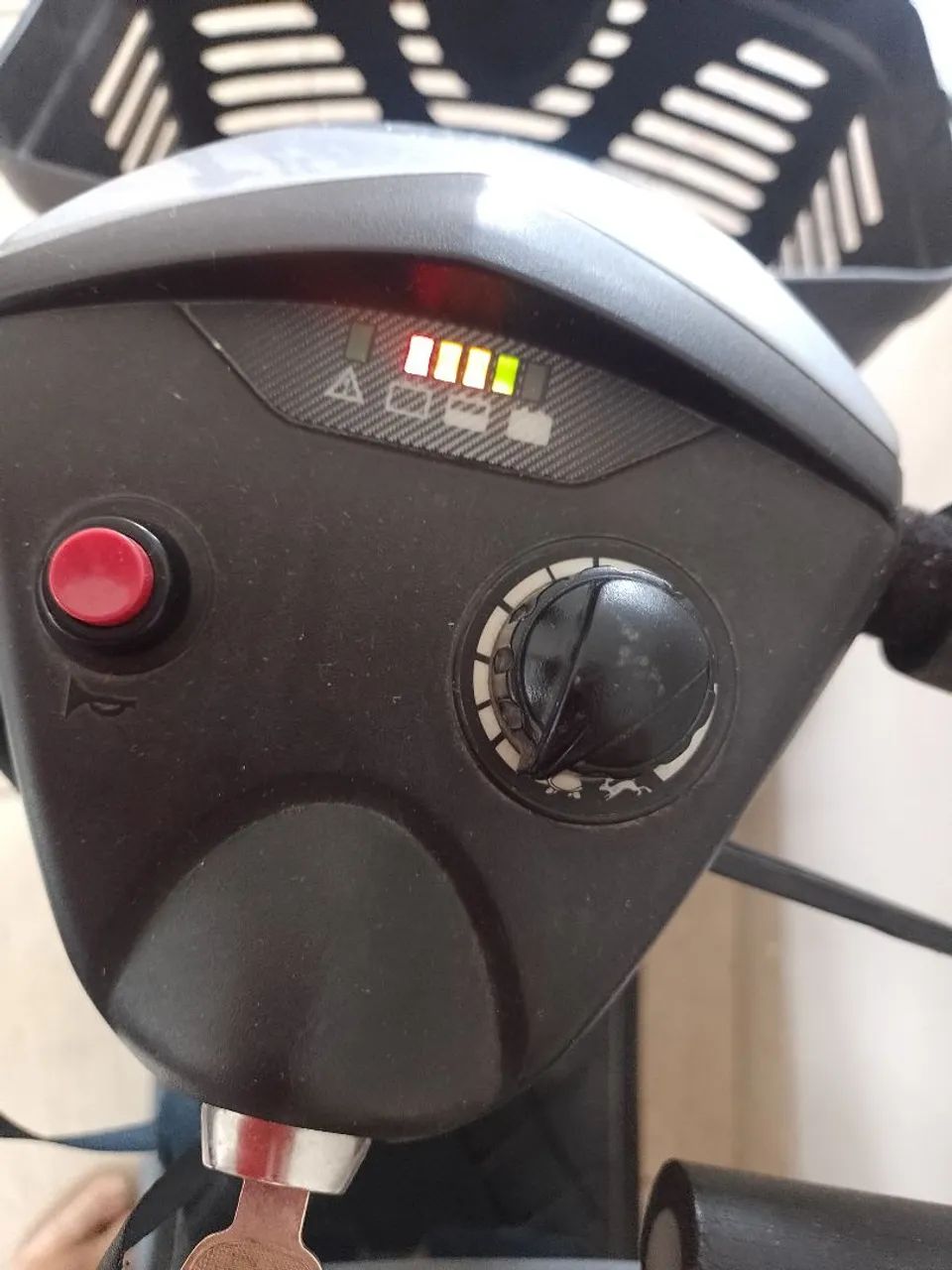 SCOOTER/QUADRICICLO/CARRINHO ELÉTRICO MODELO SCOTT S - Foto 5