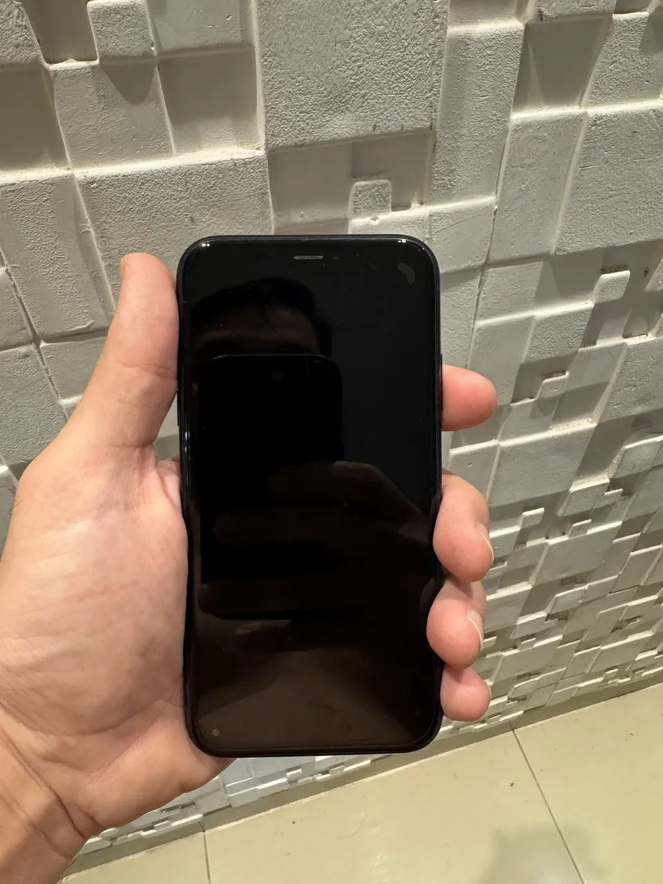 iPhone XR 128g preto Apple  - Foto 3