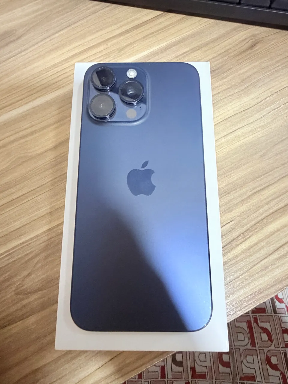 iPhone 15 pro Max 256 Bat 84 nunca aberto com N FISCAL - Celulares