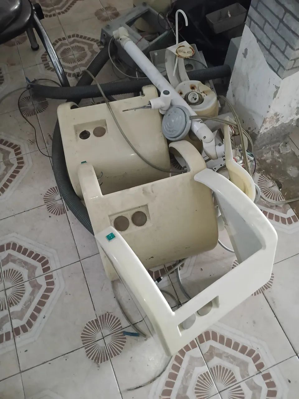 Cadeiras odontológicas  - Foto 5