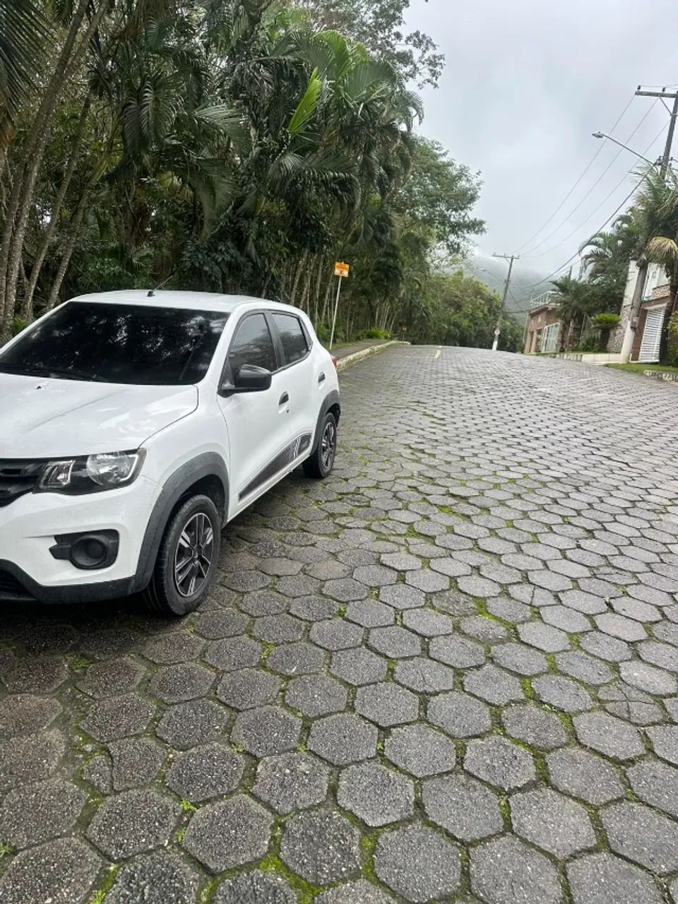 Renault Kwid KWID Zen 1.0 Flex 12V 5p Mec. 2018