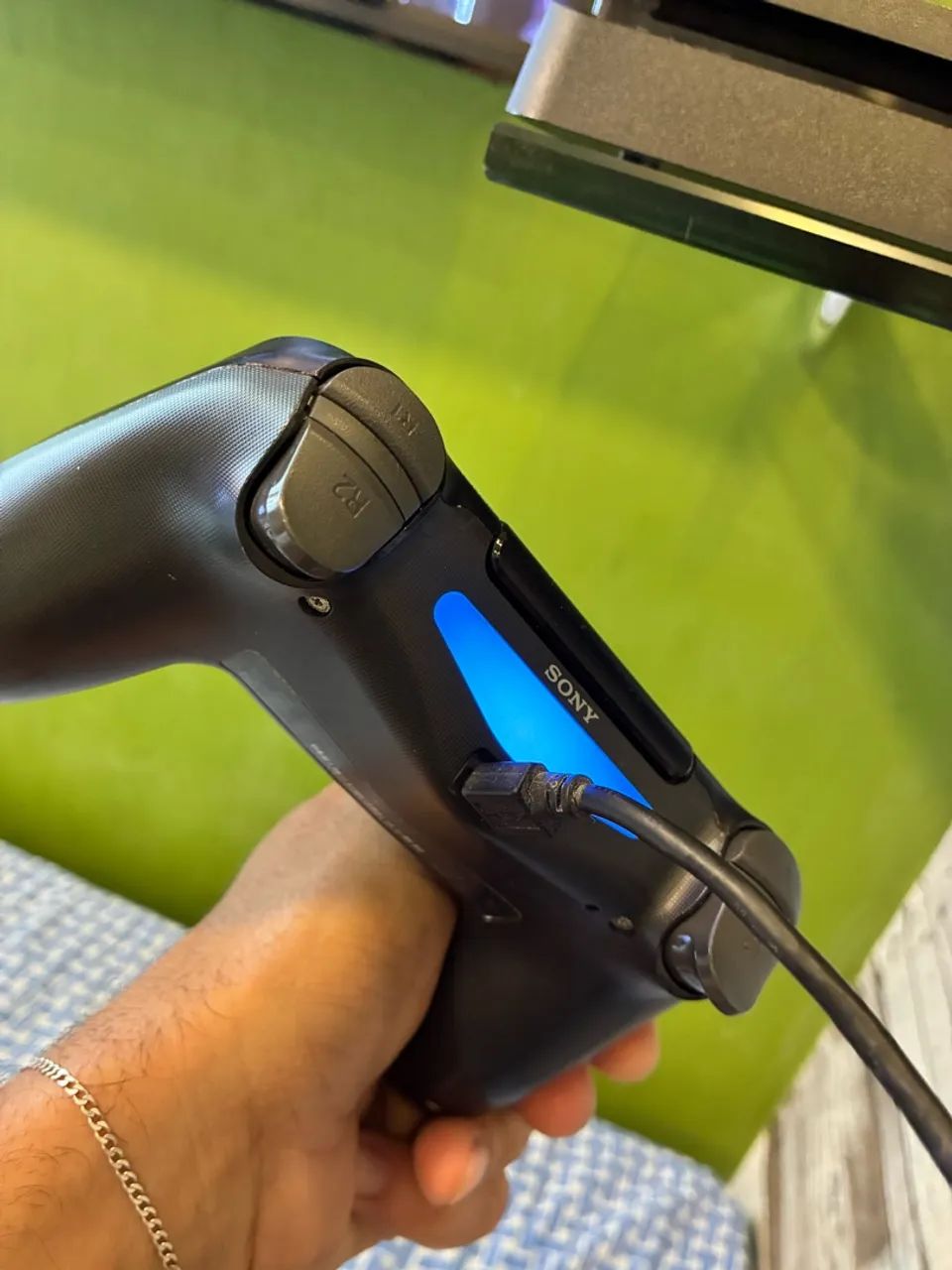 PS4 - PLAYSTATION 4 SLIM- 2TB - Foto 2