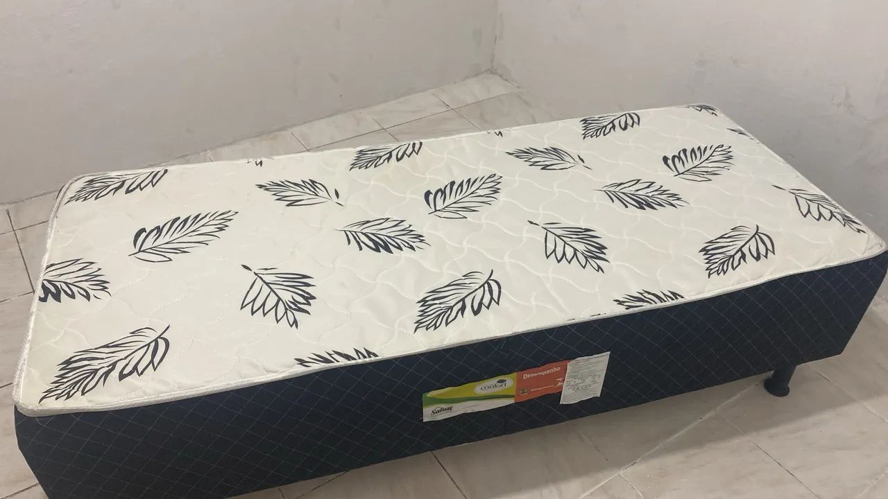 Cama de solteiro nunca usada 